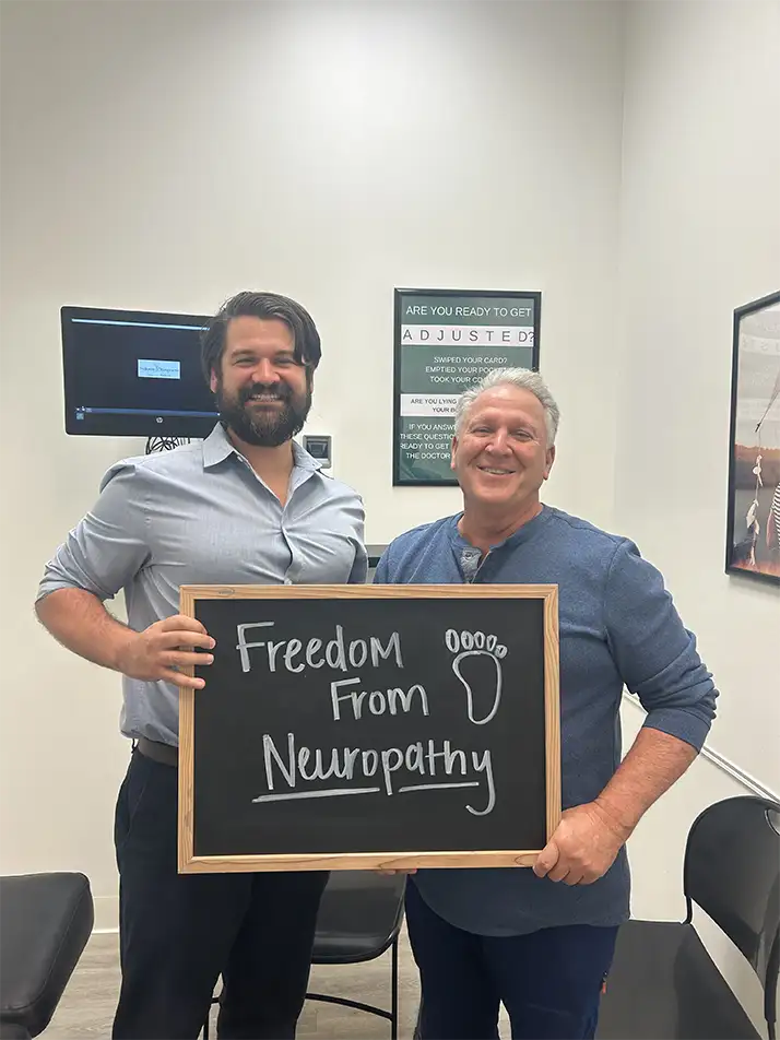 Chiropractor Mt. Juliet TN Evan Pridmore With Neuropathy Patient